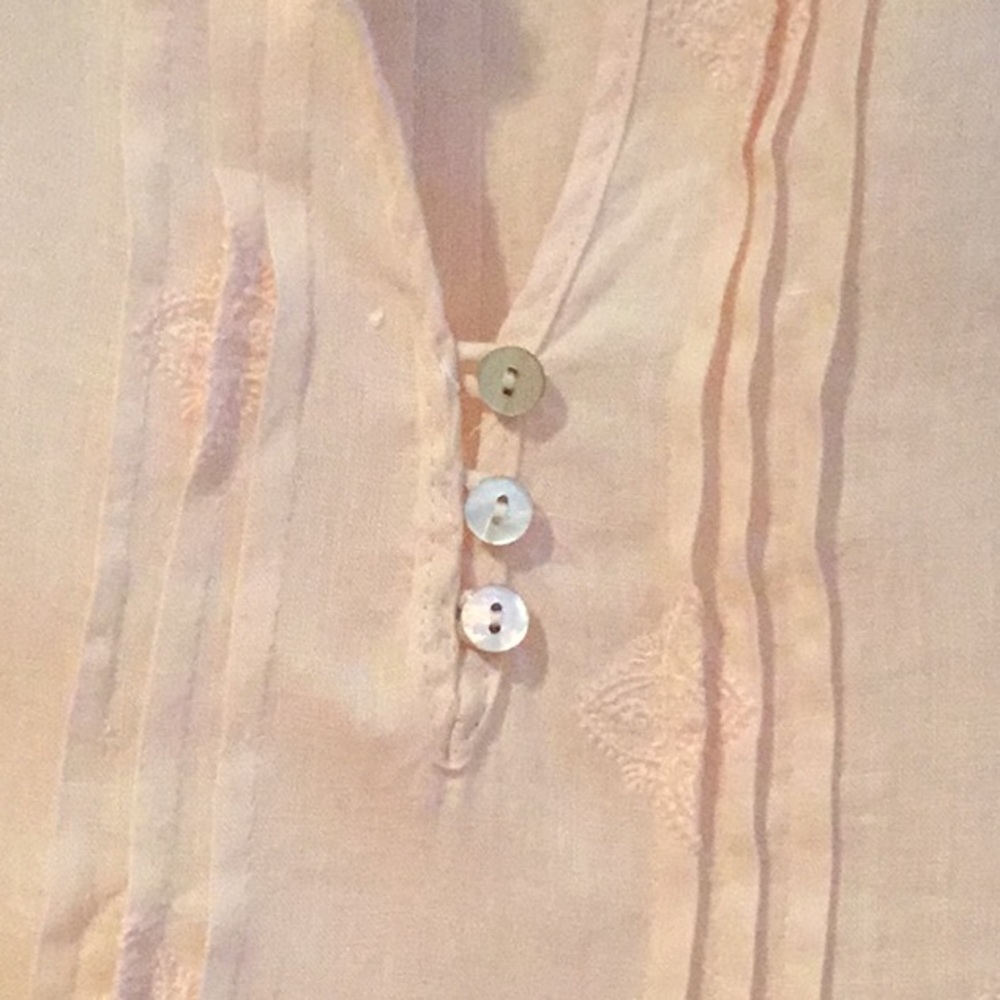 Blouse - Picture 2 of 4